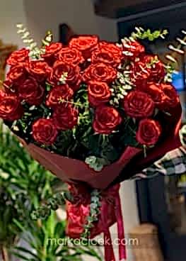 25 Kırmızı Gül Buketi